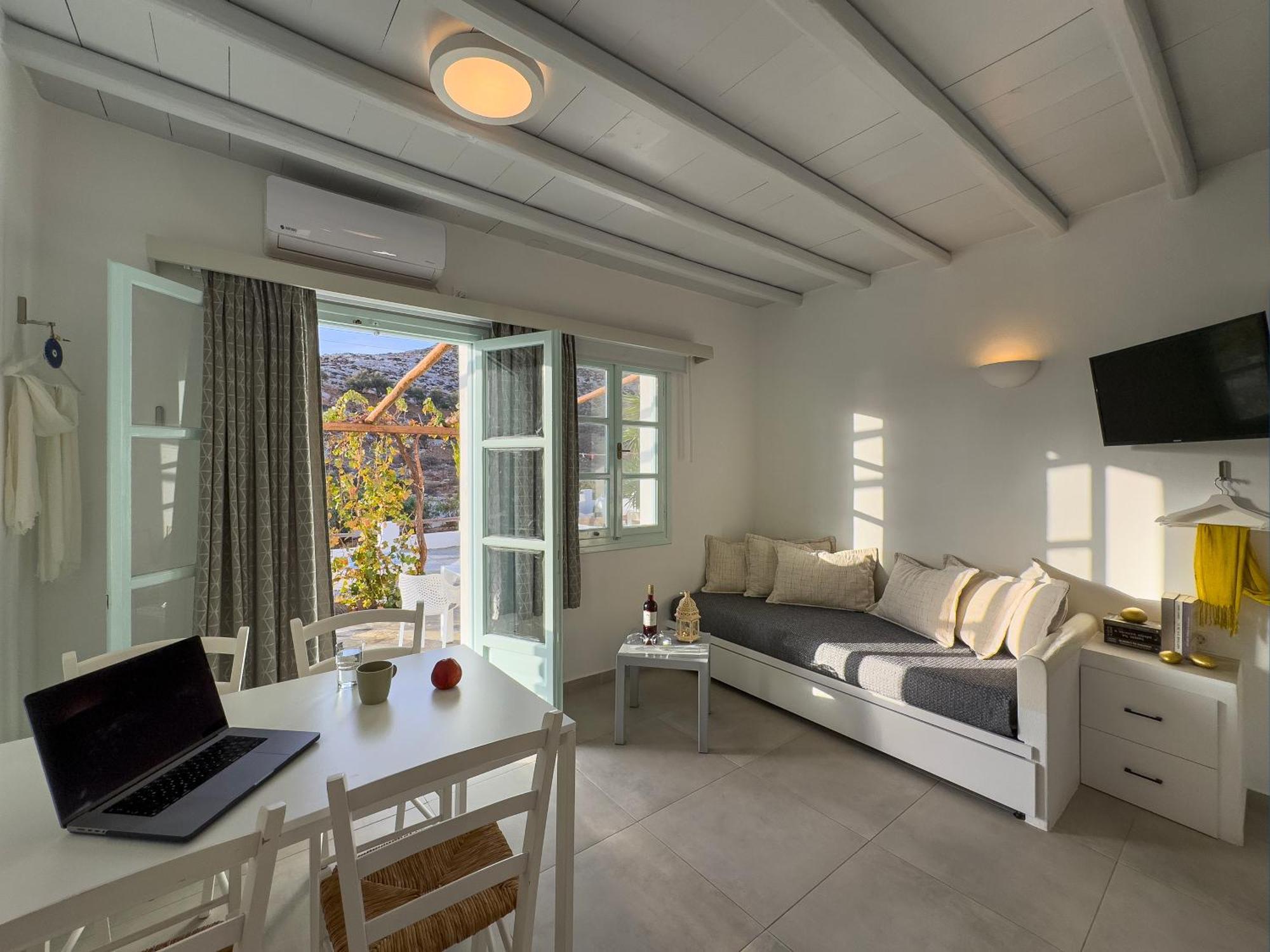 Aneton Residences Folegandros Karavostasis  Buitenkant foto