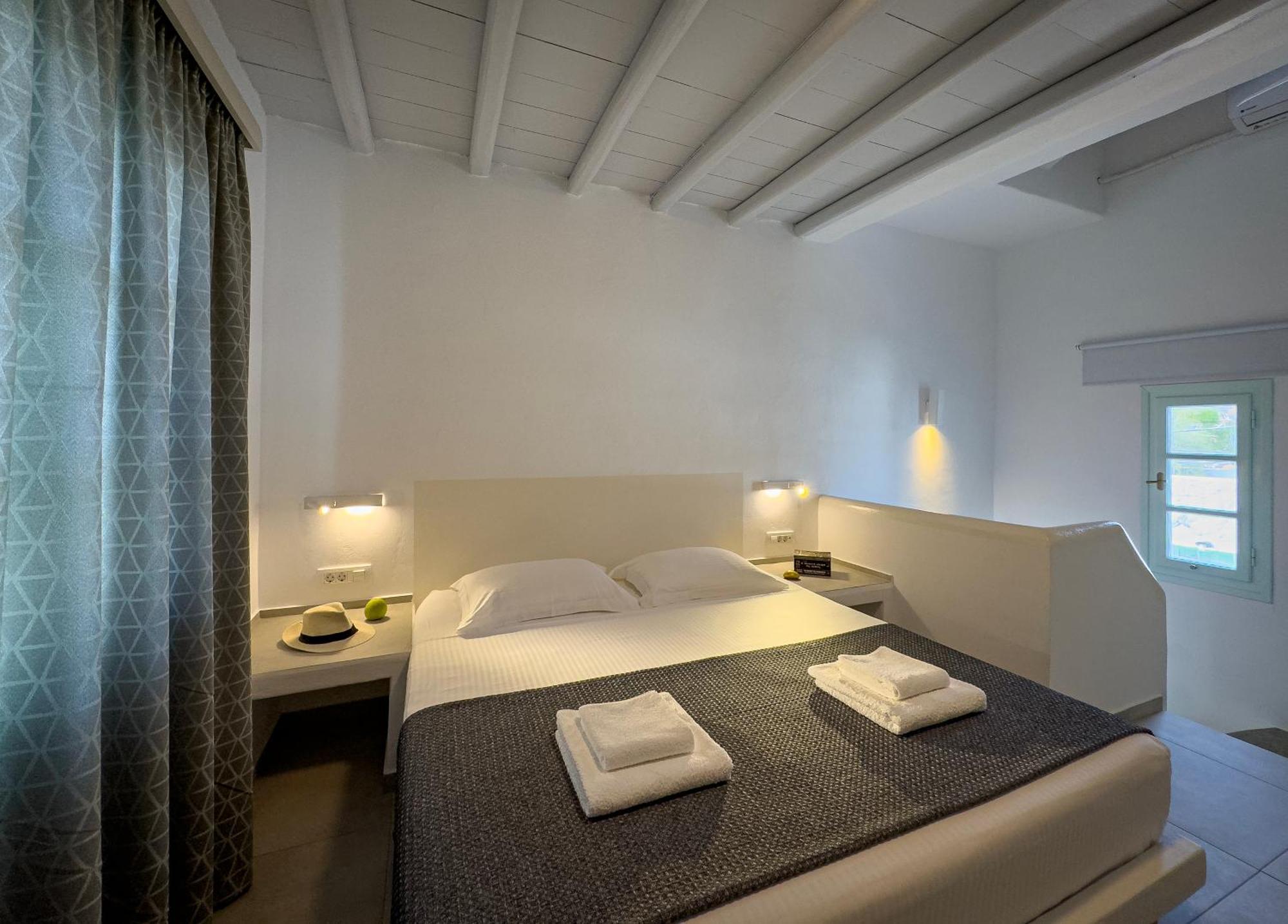 Aneton Residences Folegandros Karavostasis  Buitenkant foto