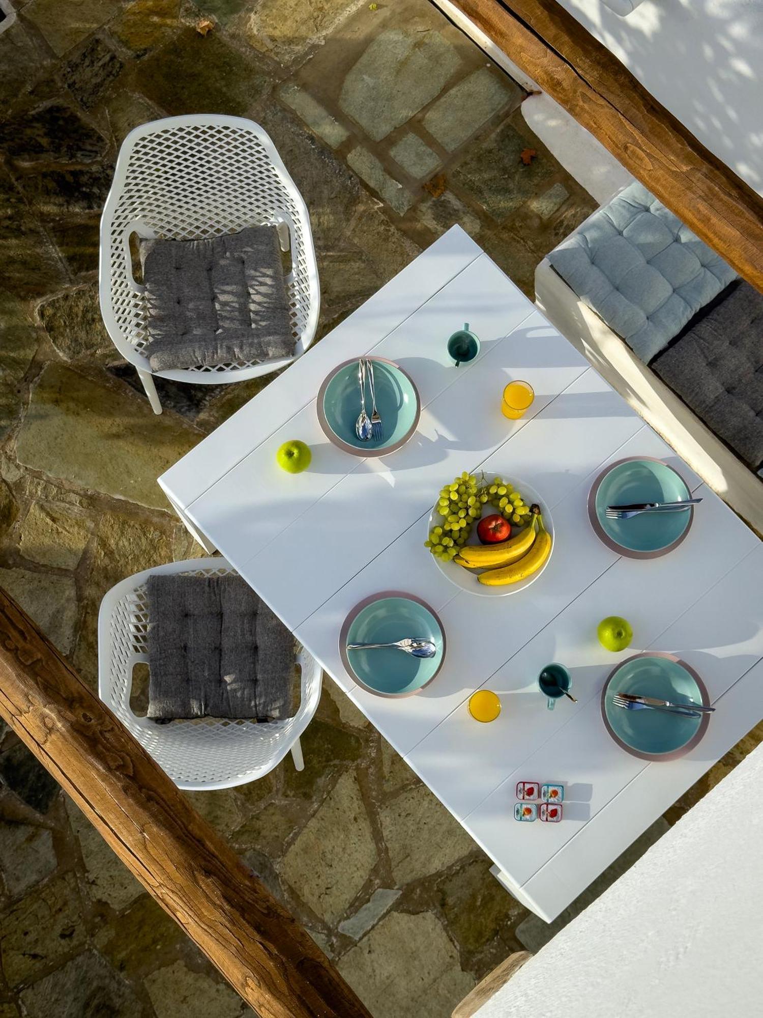 Aneton Residences Folegandros Karavostasis  Buitenkant foto